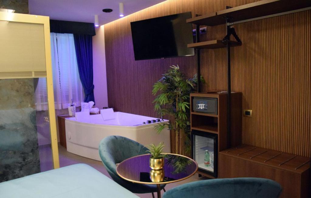 Hotel Vogue Ликола Экстерьер фото